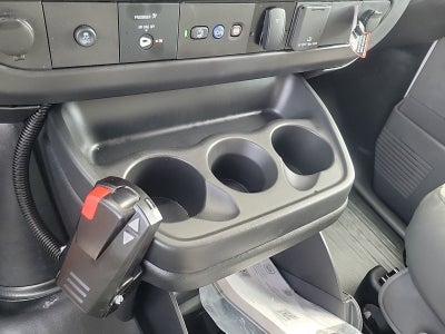 2025 GMC Savana Cutaway 3500 1WT