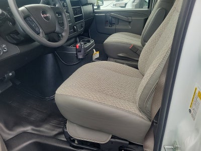 2025 GMC Savana Cutaway 3500 1WT