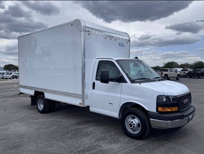 2026 GMC Savana Cutaway 3500 1WT