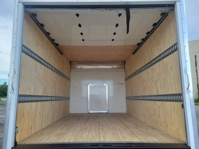 2024 GMC Savana Cutaway 3500 1WT