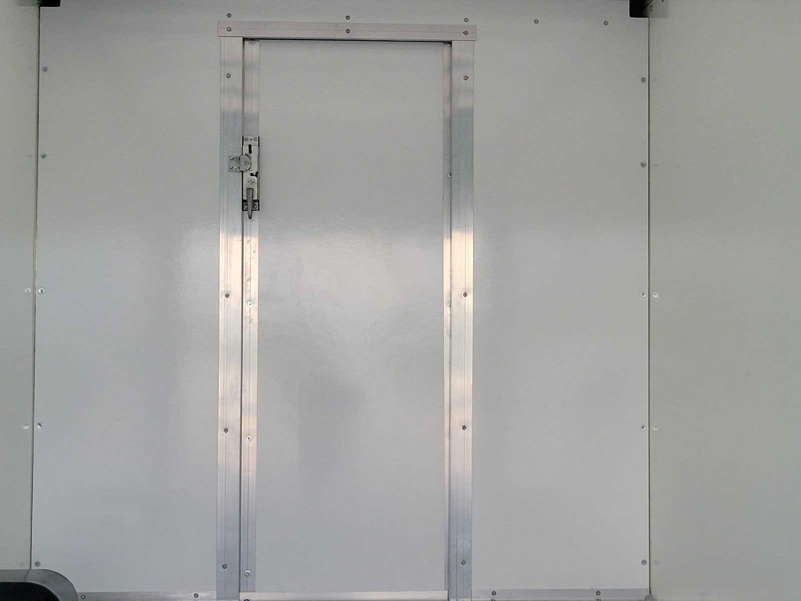 2025 GMC Savana Cutaway 3500 1WT