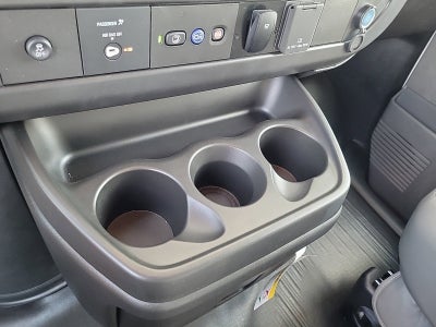 2025 GMC Savana Cutaway 3500 1WT