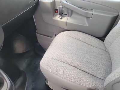 2025 GMC Savana Cutaway 4500 2WT