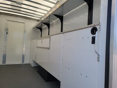 2025 GMC Savana Cutaway 4500 2WT