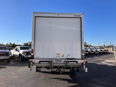 2025 GMC Savana Cutaway 4500 2WT