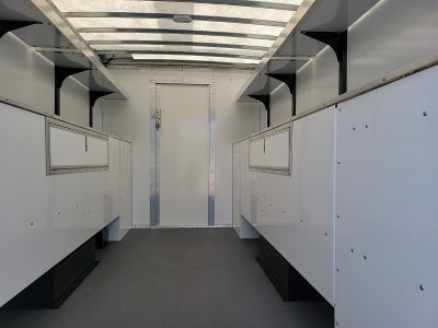 2025 GMC Savana Cutaway 4500 2WT