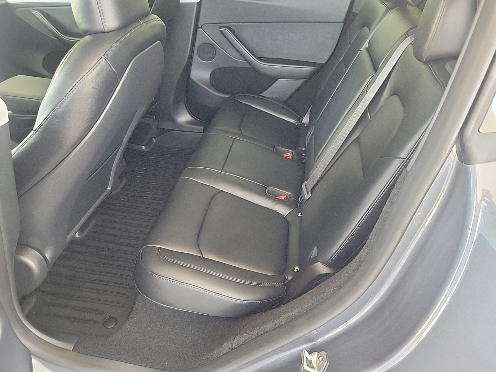 2023 Tesla Model Y Long Range - Photo 14
