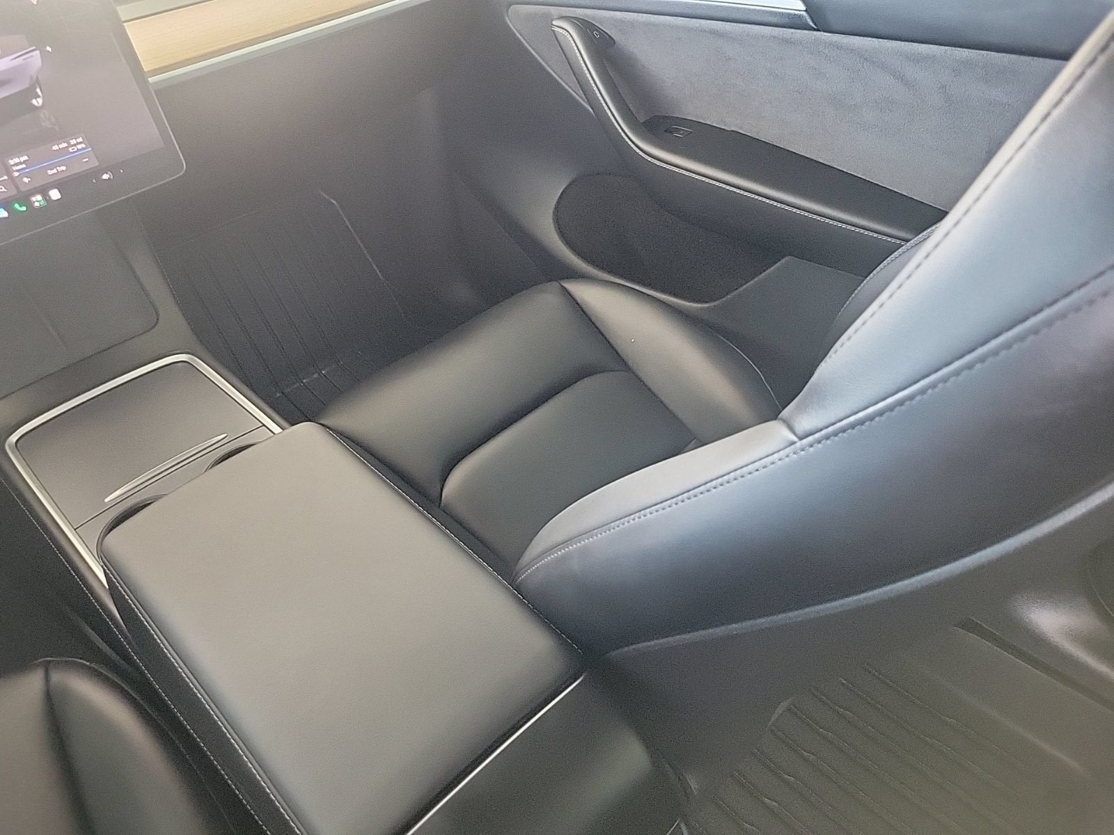 2023 Tesla Model Y Long Range - Photo 16