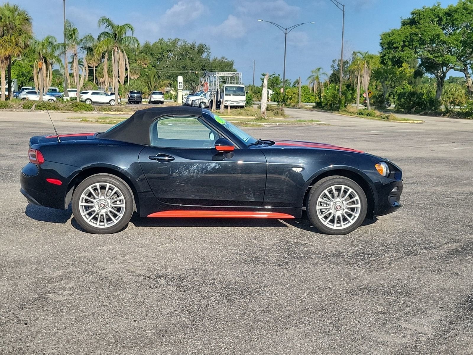 2018 FIAT 124 Spider Classica