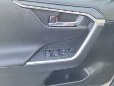 2019 Toyota RAV4 Hybrid XSE