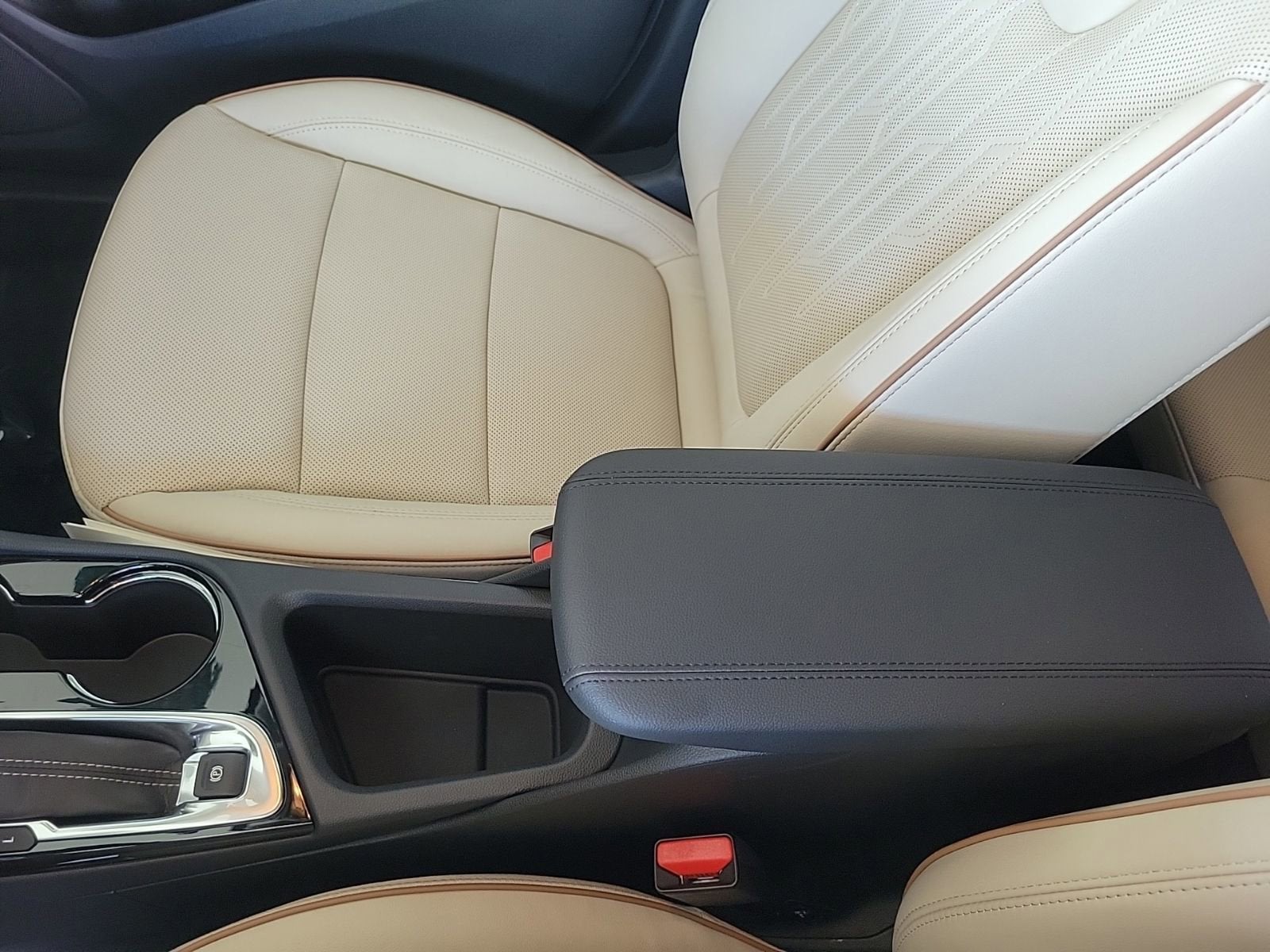 2026 Buick Encore GX Avenir - Photo 17