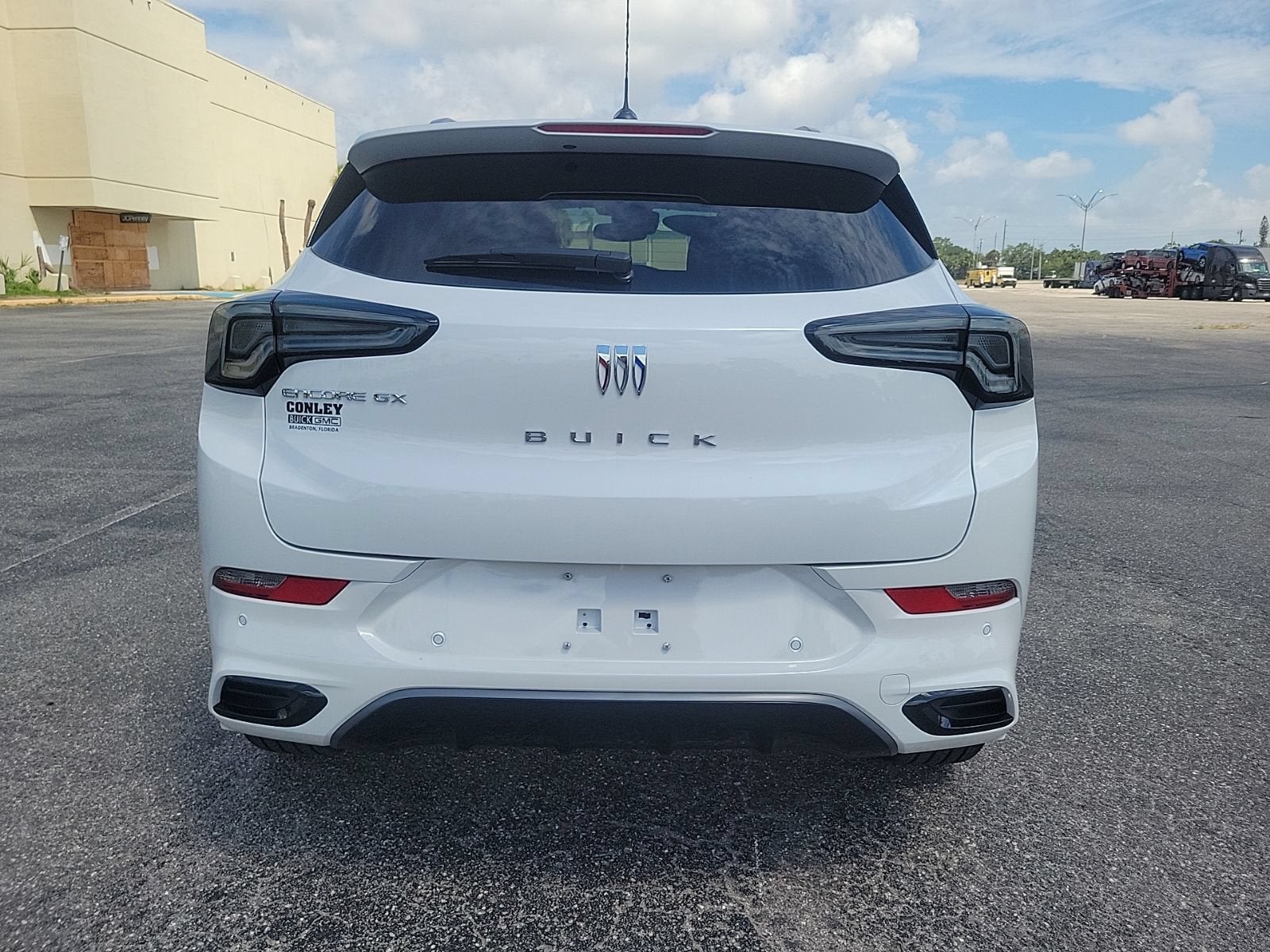 2026 Buick Encore GX Avenir