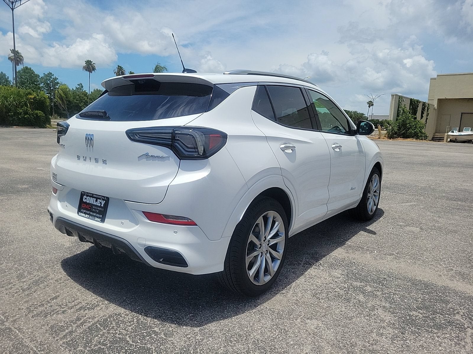 2024 Buick Encore GX Avenir