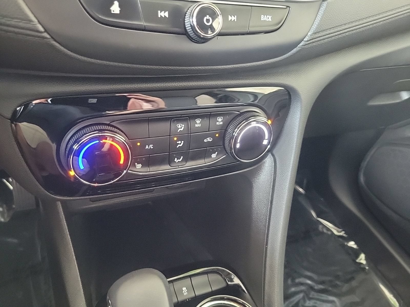 2022 Buick Encore GX Preferred - Photo 20