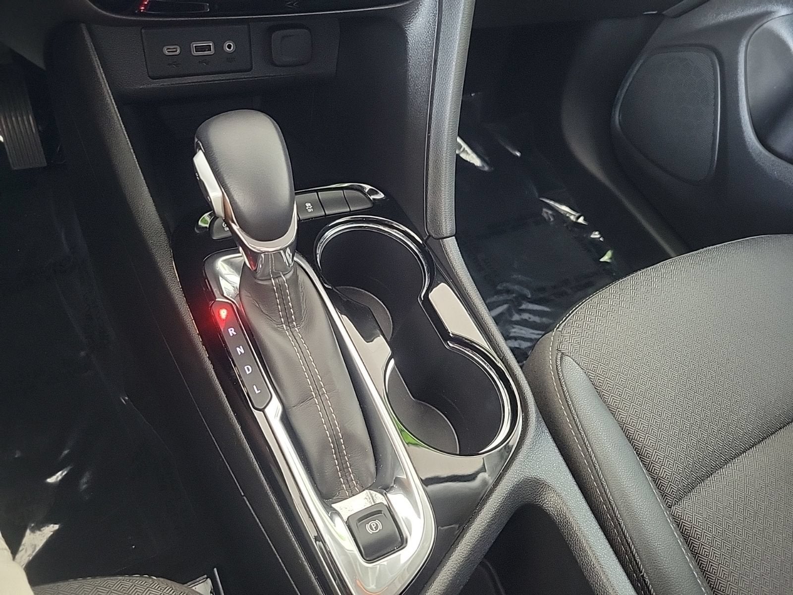 2022 Buick Encore GX Preferred - Photo 21