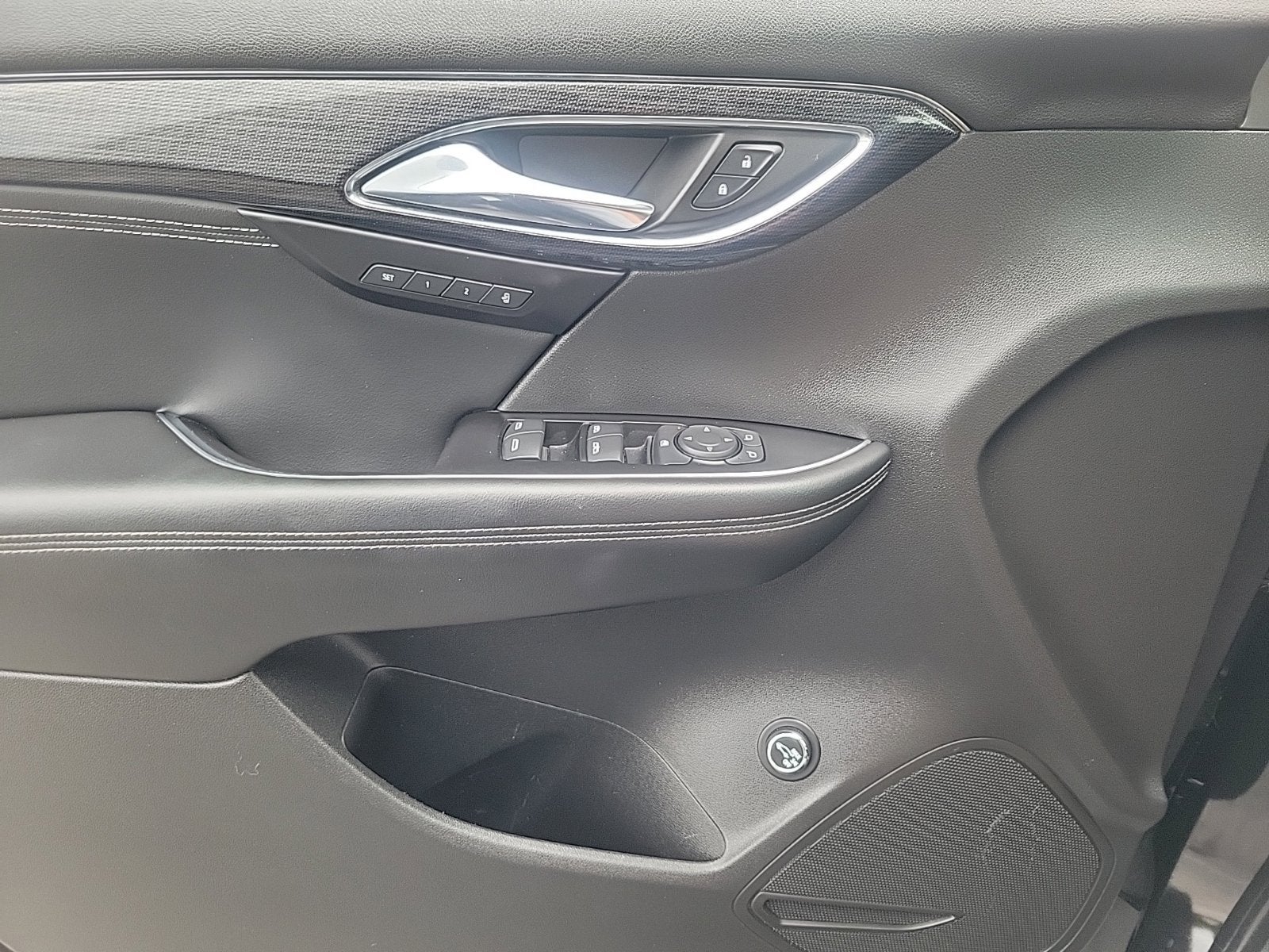 2023 Buick Envision Essence - Photo 18