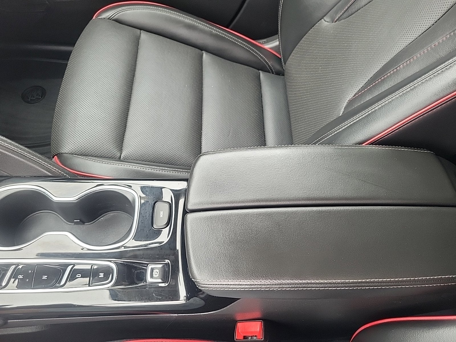 2023 Buick Envision Essence - Photo 22