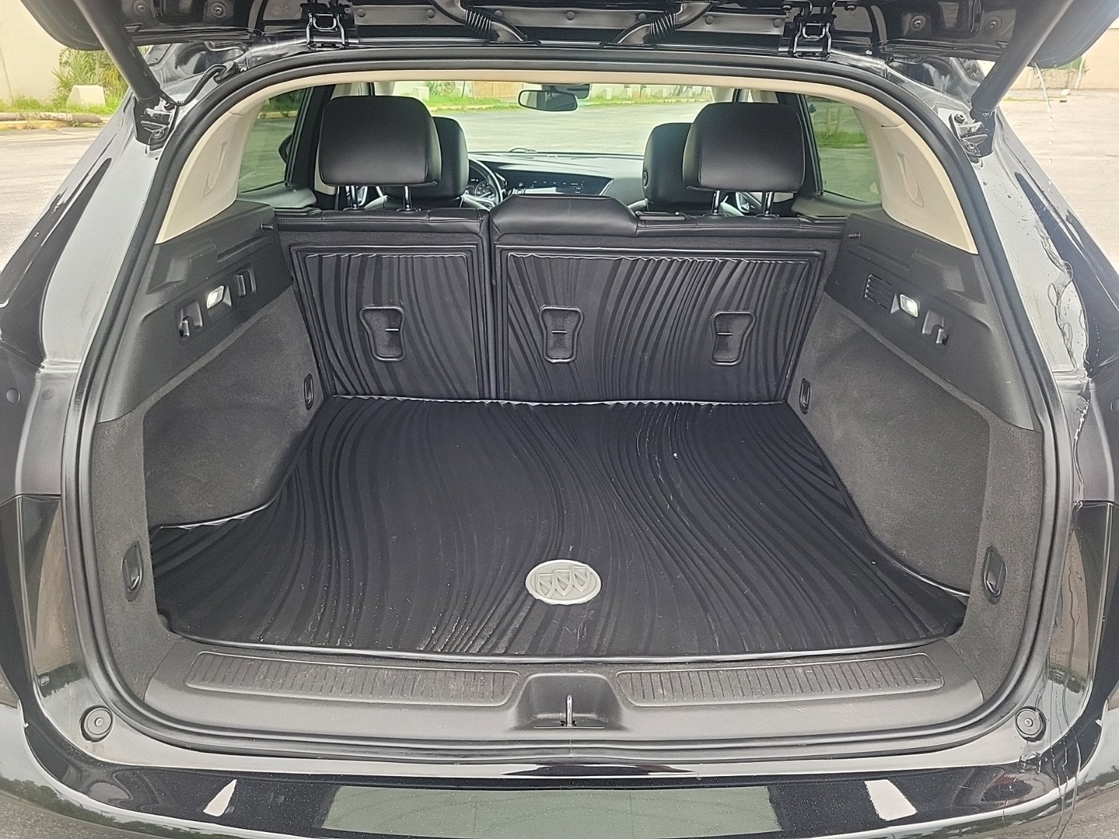 2023 Buick Envision Essence - Photo 8