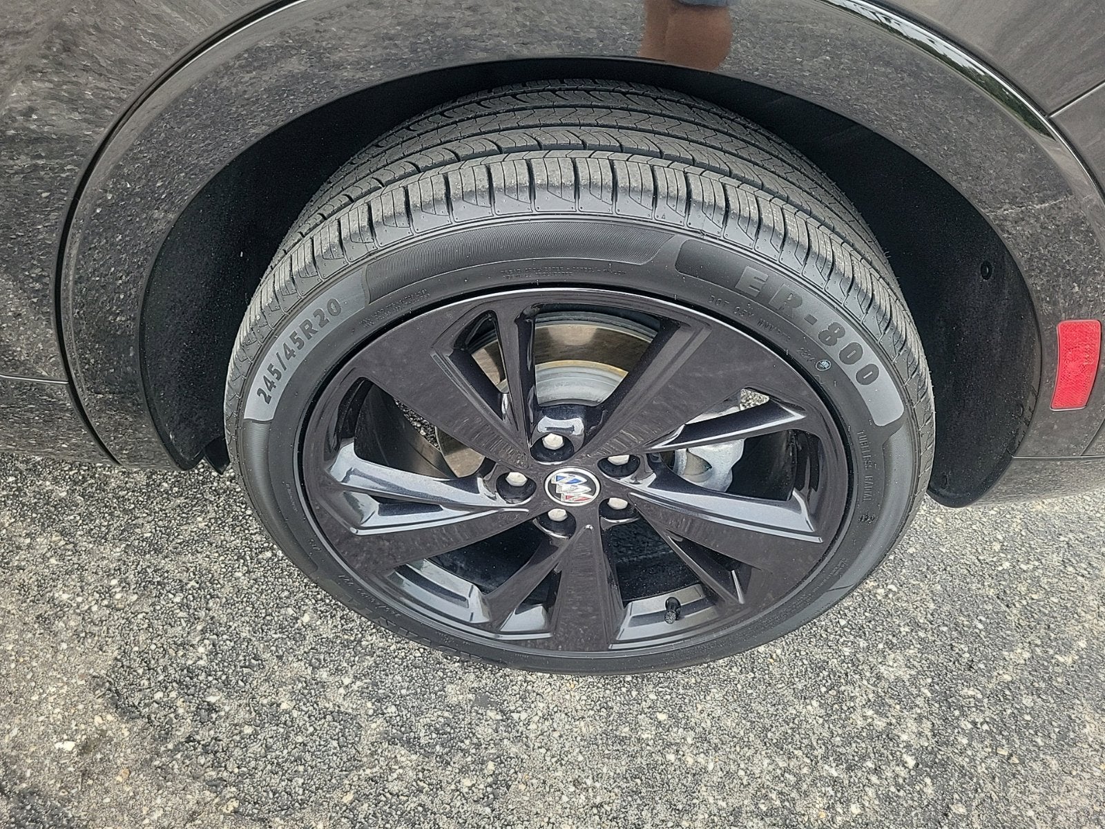 2023 Buick Envision Essence - Photo 9