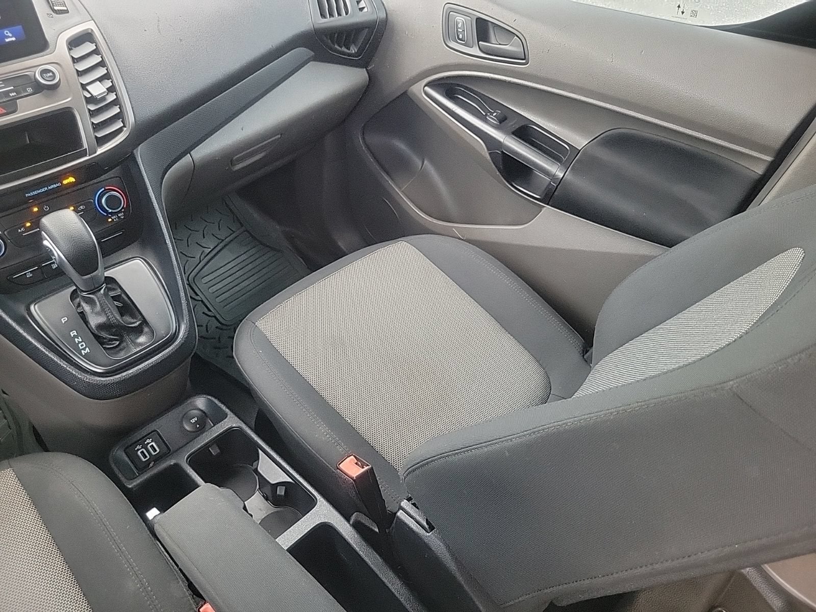 2022 Ford Transit Connect XL Cargo Van