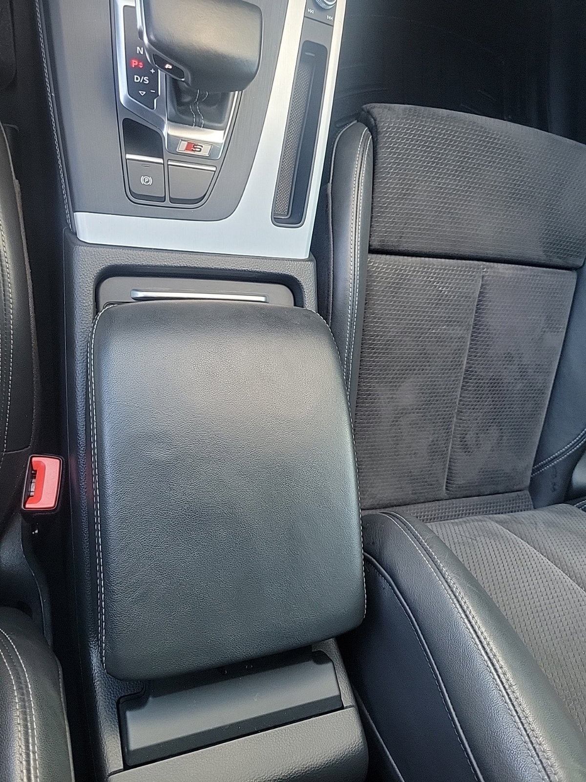 2020 Audi SQ5 Premium Plus - Photo 24
