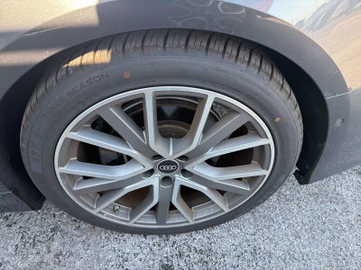 2022 Audi A6 Sedan Premium Plus 55 TFSI quattro S tronic