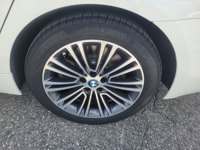 2019 BMW 540i 540i