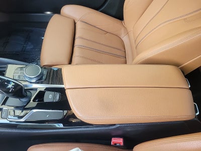 2019 BMW 540i 540i